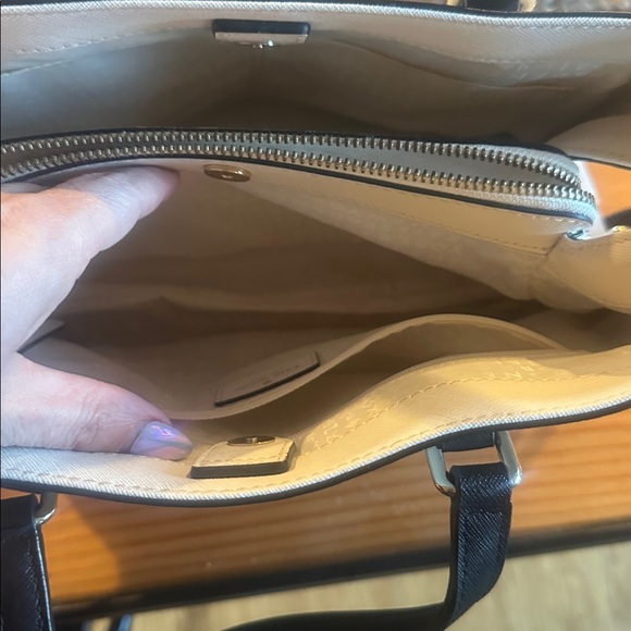 Kate Spade White Nude and Black Tote - Picture 7 of 7